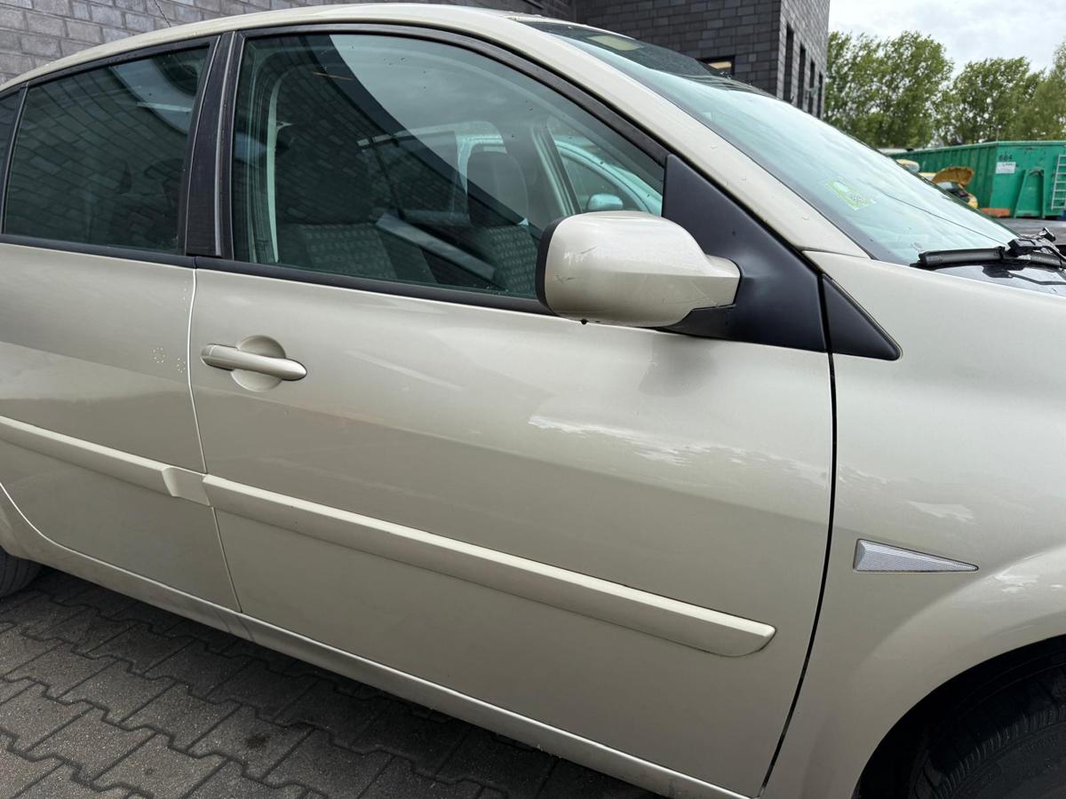 Renault Megane 2 original Tür vorn rechts Dakotabeige Rohbau BJ08